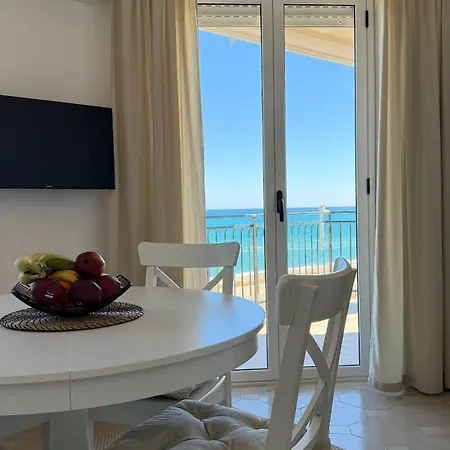 Brezza Marina Azzurra Calabria *